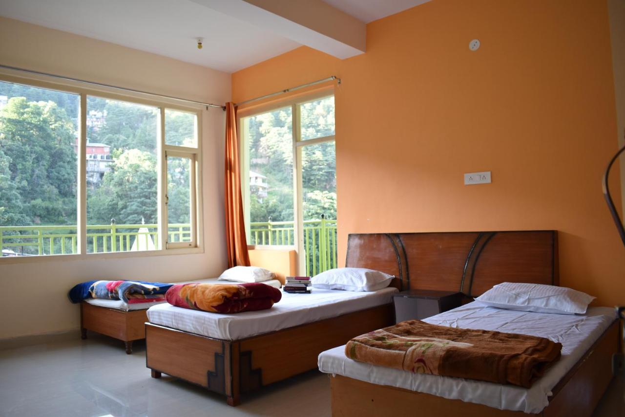 The Bagpack Mcleodganj Hostel Дхарамсала Екстериор снимка