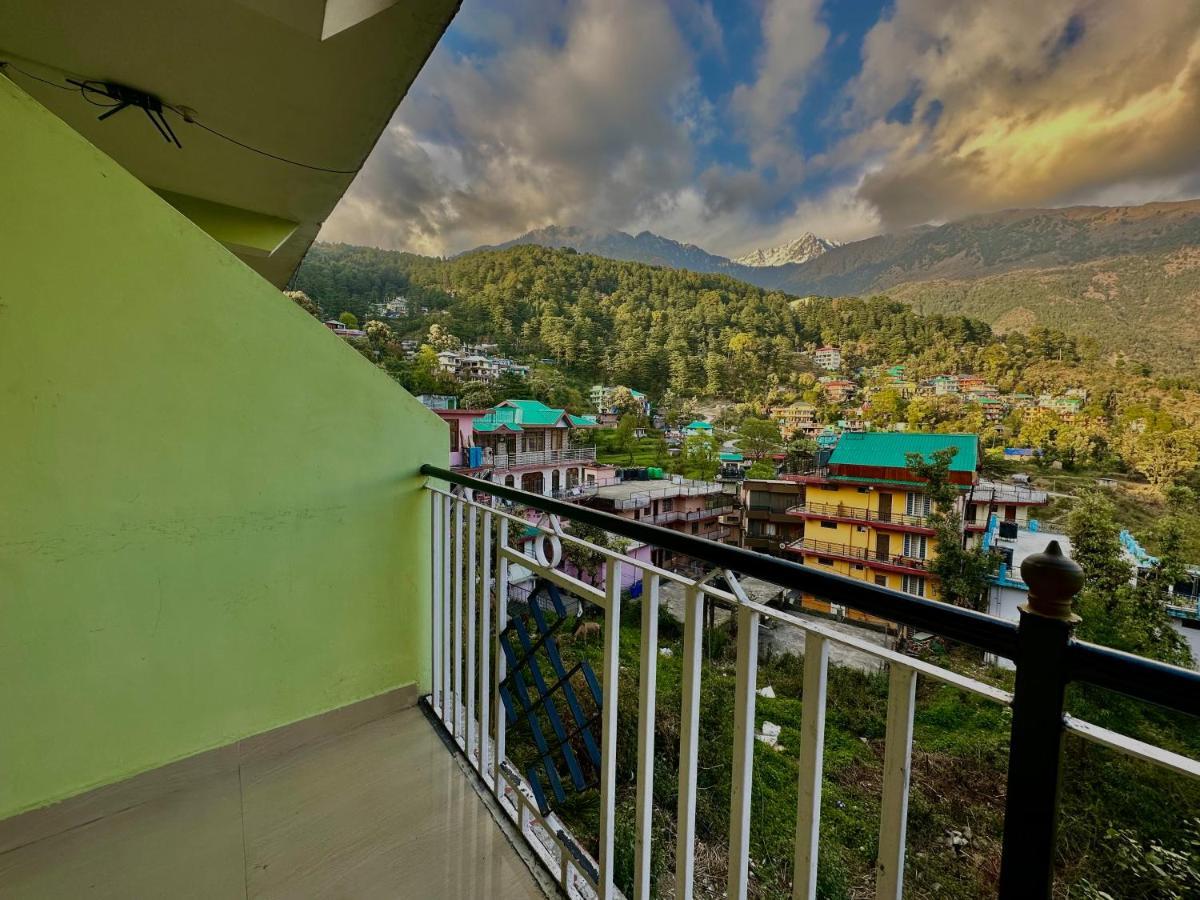 The Bagpack Mcleodganj Hostel Дхарамсала Екстериор снимка