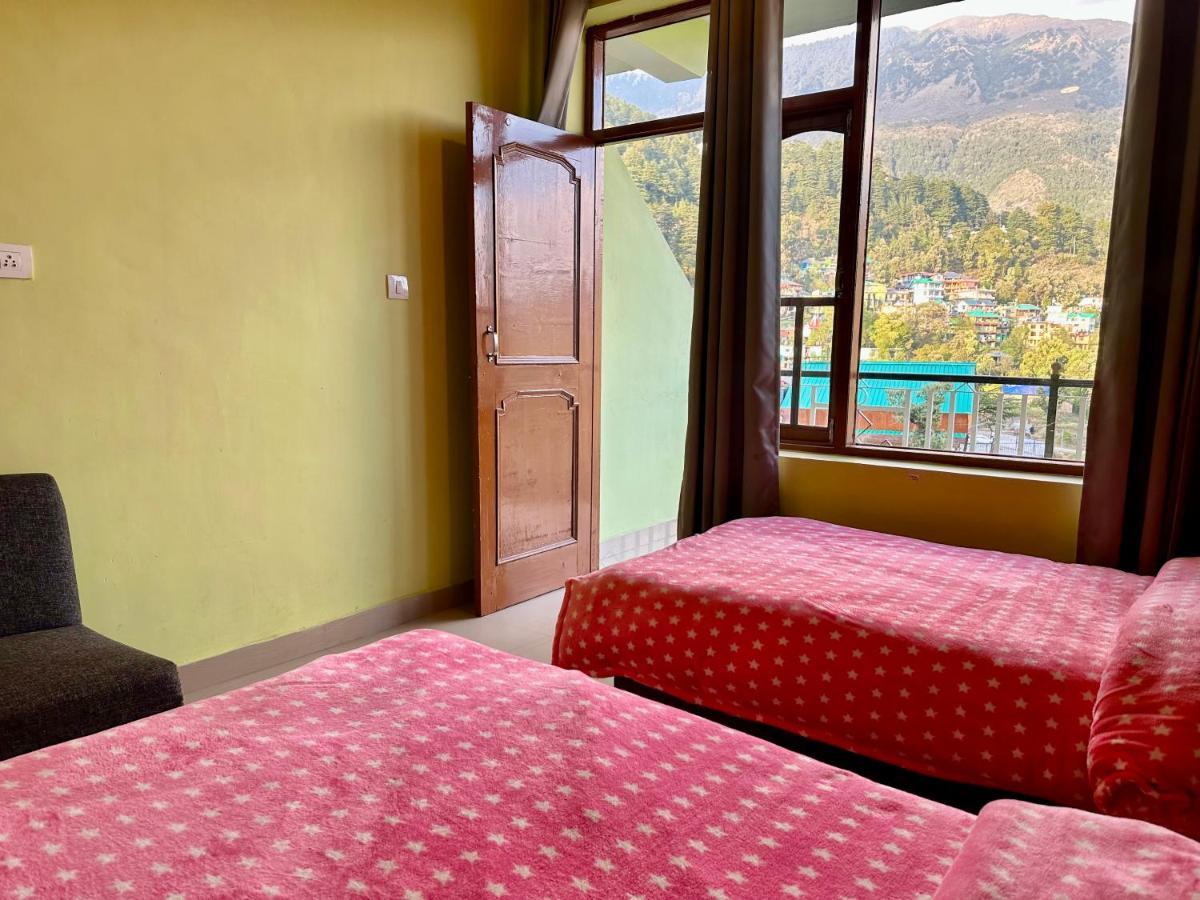 The Bagpack Mcleodganj Hostel Дхарамсала Екстериор снимка