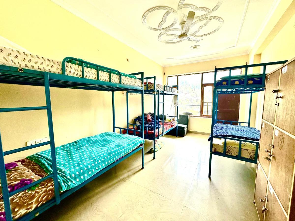 The Bagpack Mcleodganj Hostel Дхарамсала Екстериор снимка